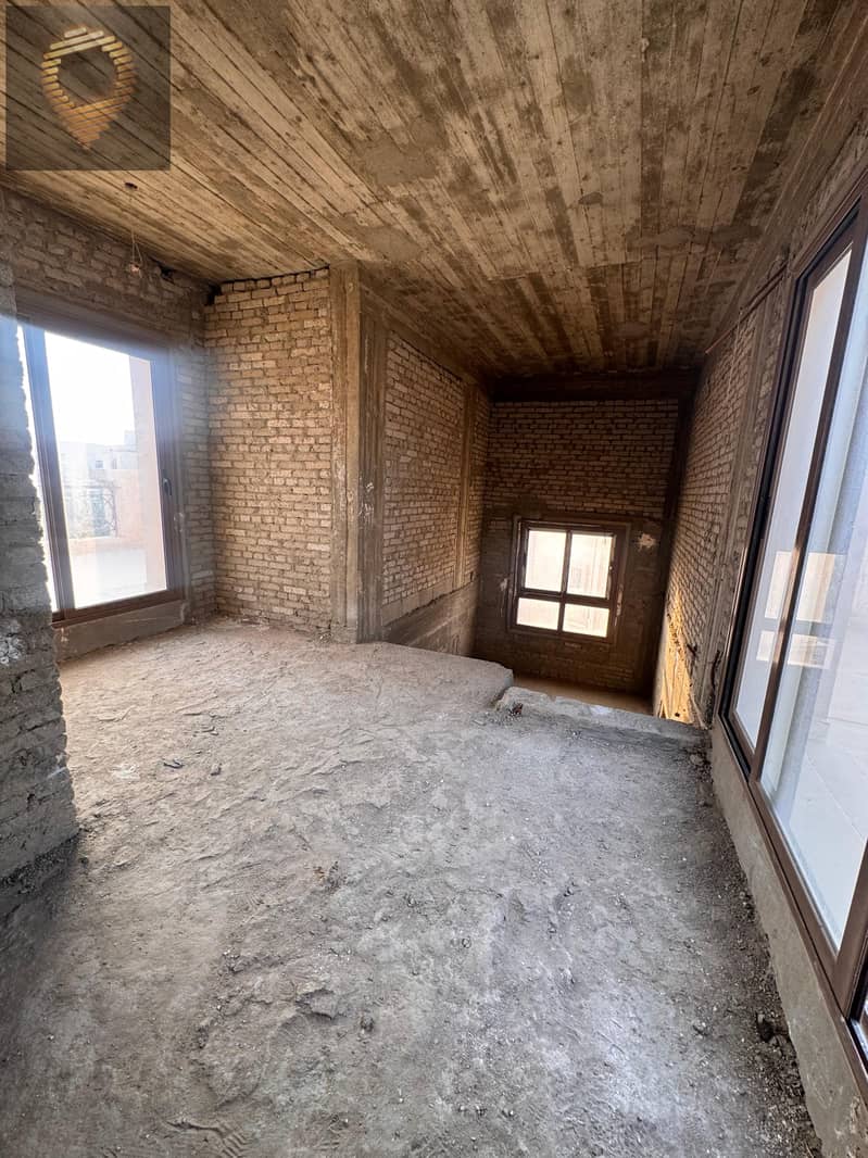 16 WhatsApp Image 2025-11-14 at 23.24. 24_5c71814e. jpg