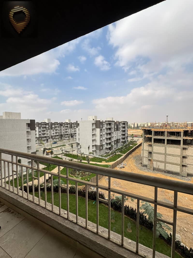 2 WhatsApp Image 2025-11-15 at 00.33. 13_f173f204. jpg