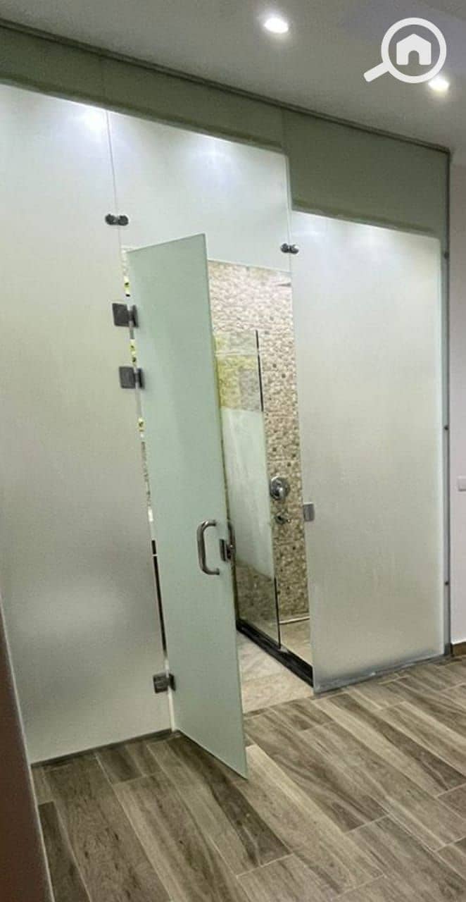 8 WhatsApp Image 2025-11-10 at 17.44. 55_487f7bb5. jpg