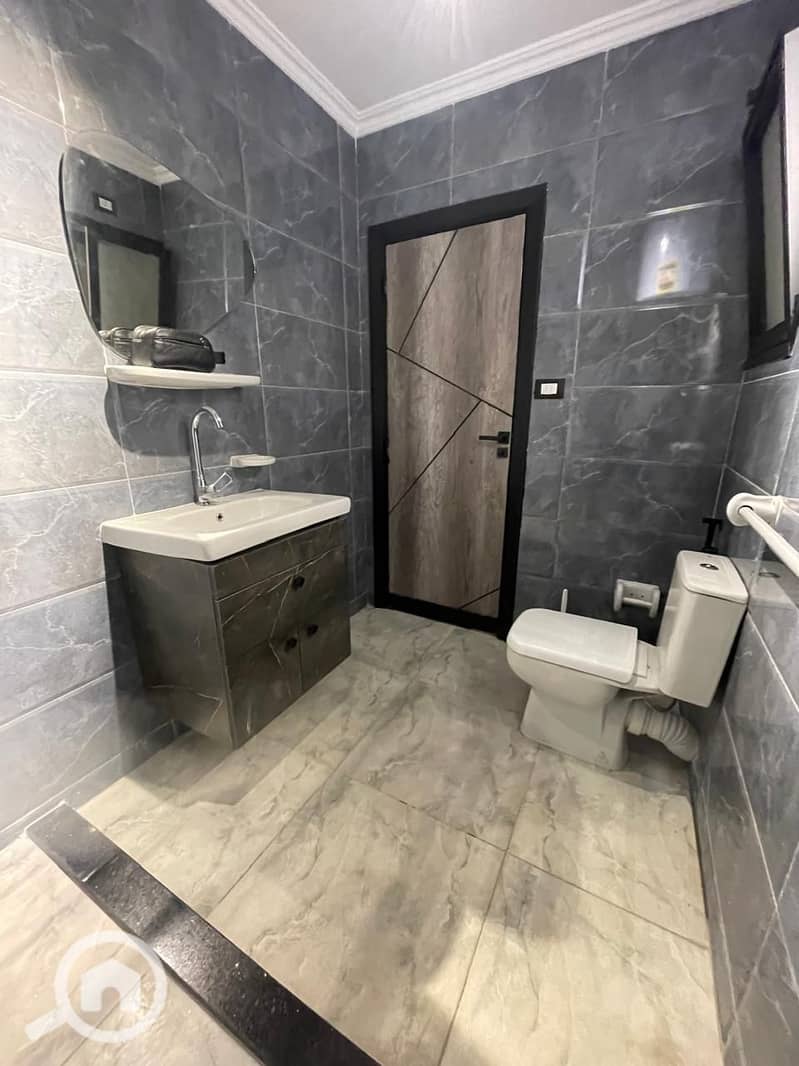 5 WhatsApp Image 2025-11-10 at 8.06. 08 PM (7). jpeg