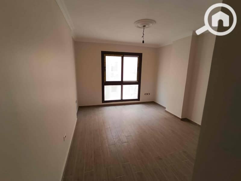 13 70144352-b3e0-411d-9368-284fc36727b5. jpg