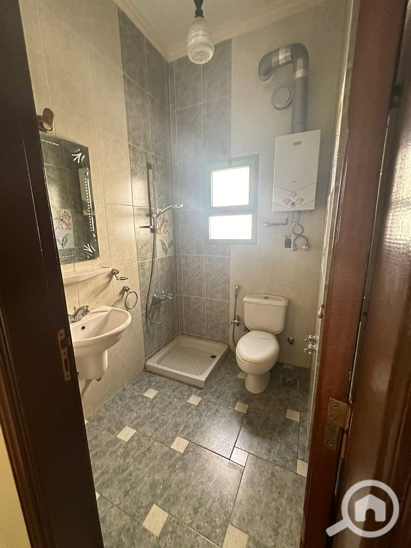 4 WhatsApp Image 2025-11-12 at 7.30. 11 PM. jpeg