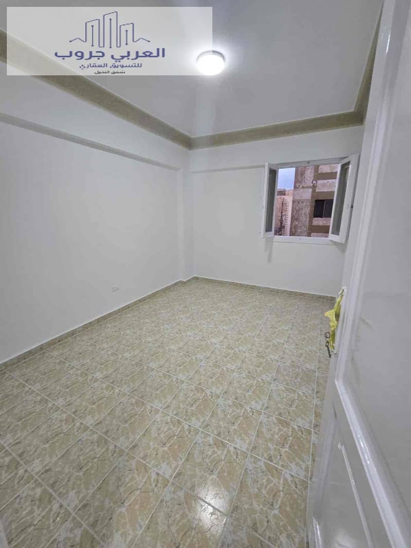 7 c093bcdd-f718-4ad0-80f4-4b04b2ad8761. jpg