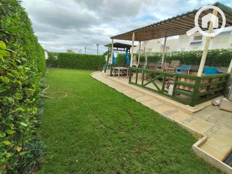 3 5c4b9c73-dce7-49dd-8b8c-f52f0145e900. jpg