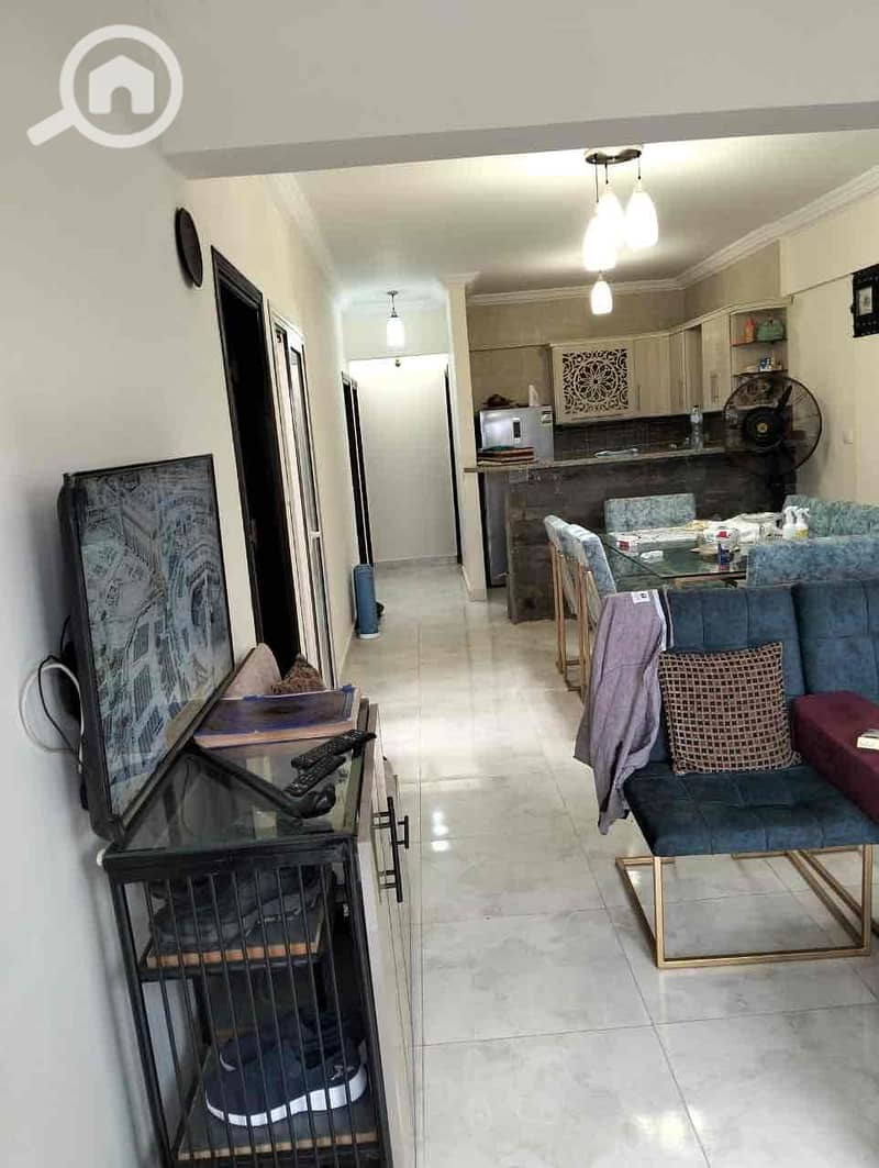 4 e454b056-94bd-4d2a-8898-2e2cd2462627. jpg