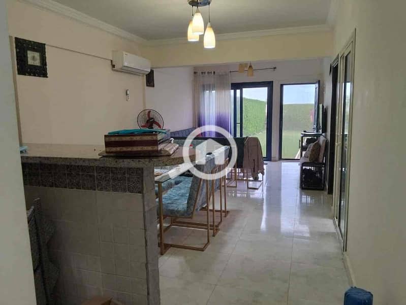 7 29574d34-7ee3-41ab-b9f4-2b1b521d7df9. jpg