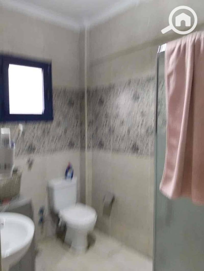 13 65bf33b5-b8cc-4a41-aad9-8b8d4bb34bc9. jpg