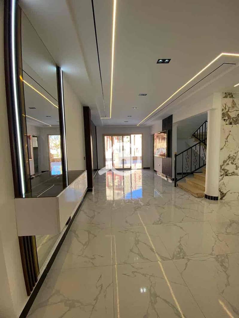 3 fe72874f-d52c-4b50-af50-e95a225518b0. jpg