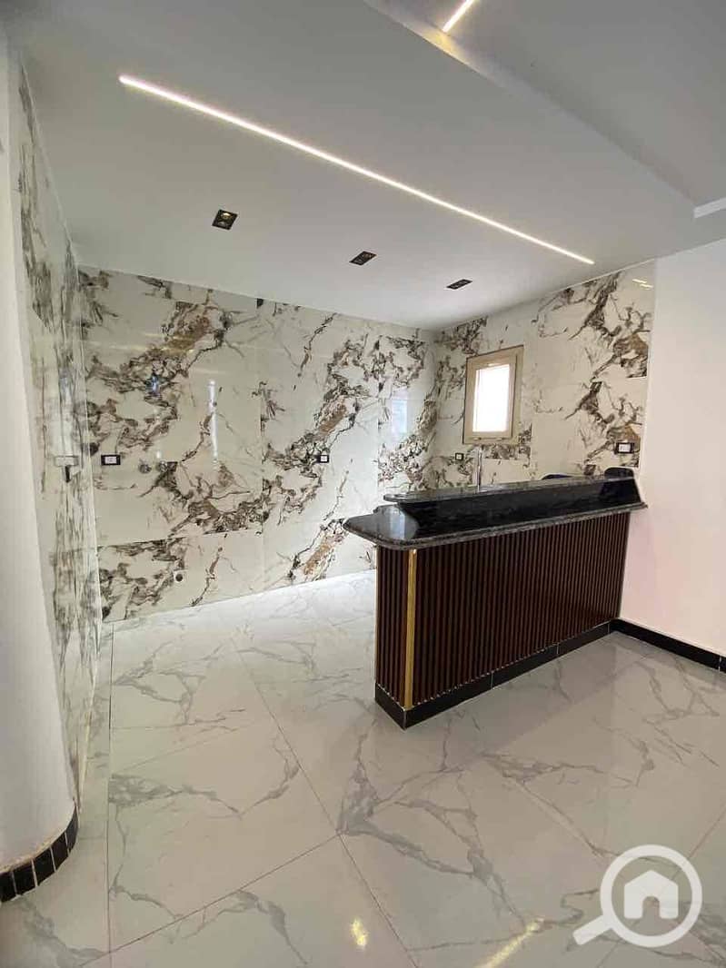 7 9e86f321-a36b-4441-babf-b77981878665. jpg