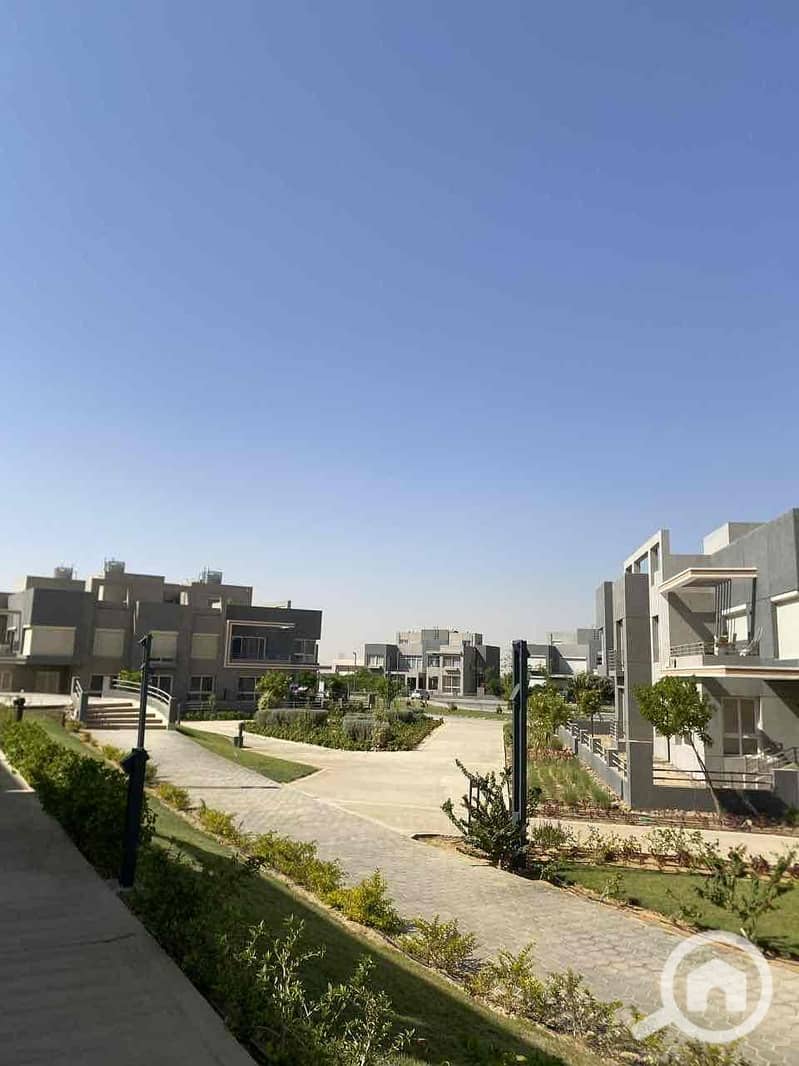 e9d16ecb-032f-40f5-89c8-d181b0bcfd62. jpg e9d16ecb-032f-40f5-89c8-d181b0bcfd62. jpg