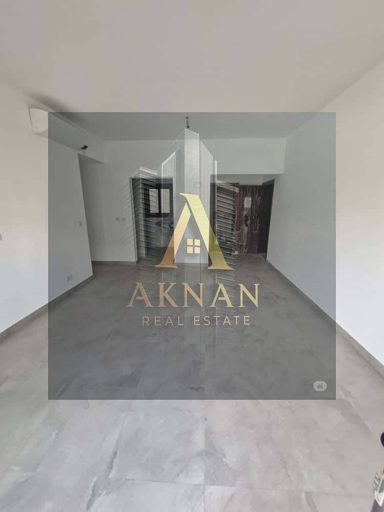 12 WhatsApp Image 2025-10-26 at 09.34. 15 (2). jpeg