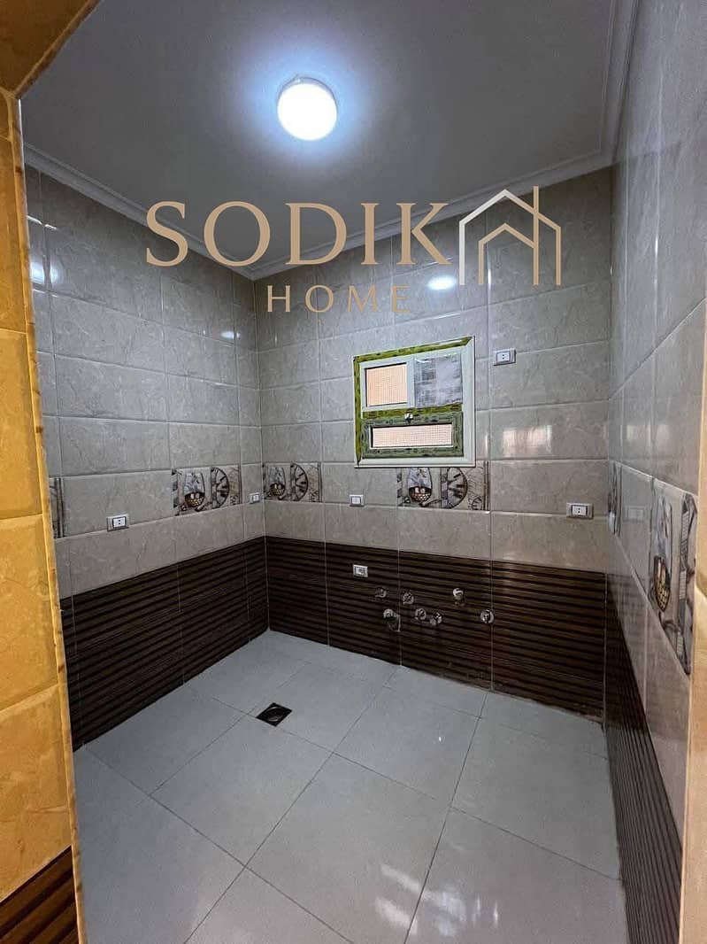 6 WhatsApp Image 2025-11-14 at 1.43. 39 PM (2). jpeg