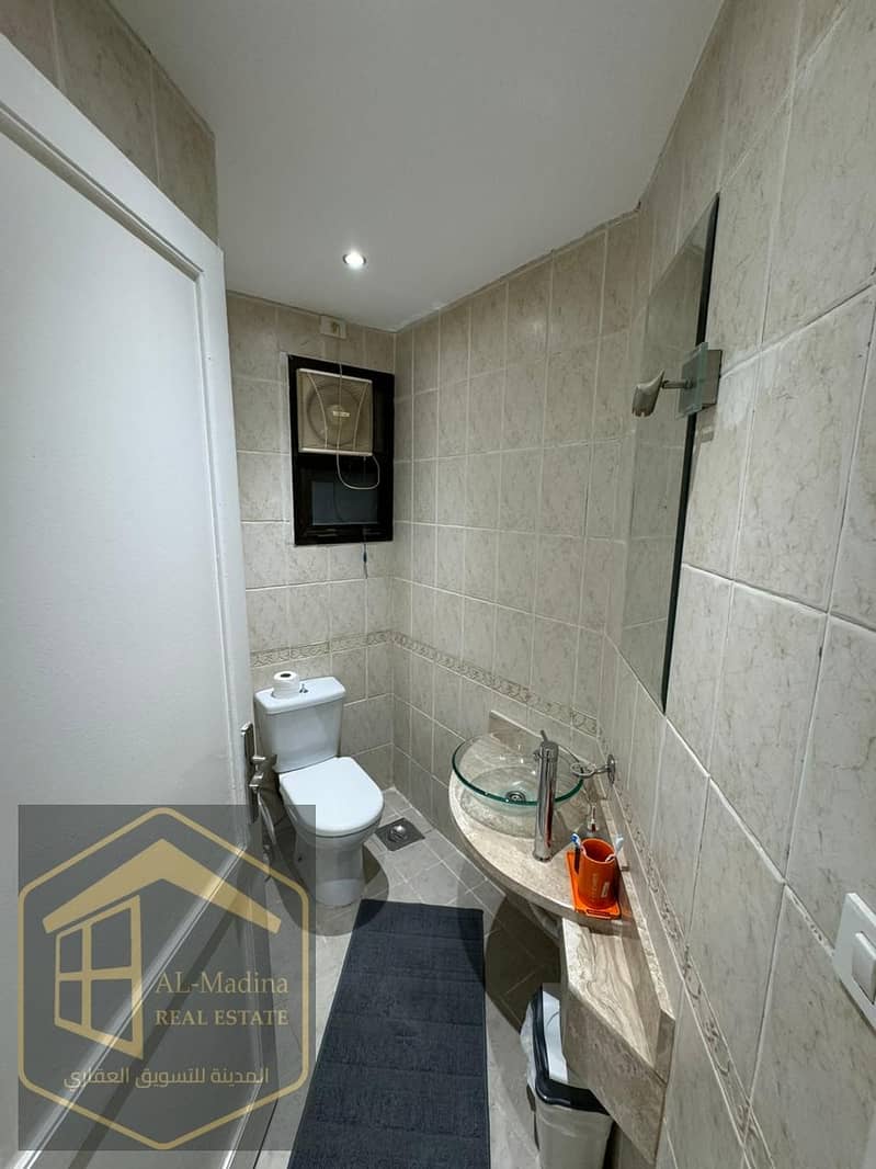 13 1058c184-9af3-4038-8b82-5840ba0a60c2. jpeg