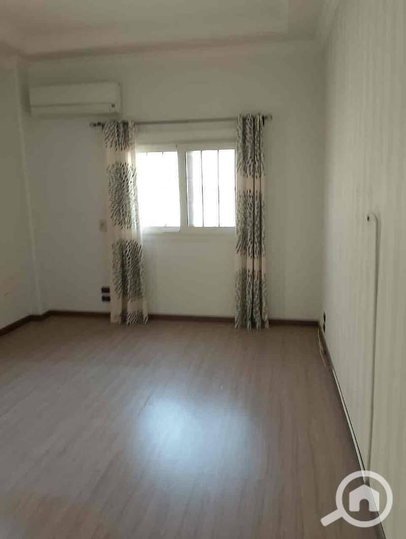 6 c09221cd-3d8e-40c4-b38b-96520b533e2a. jpg