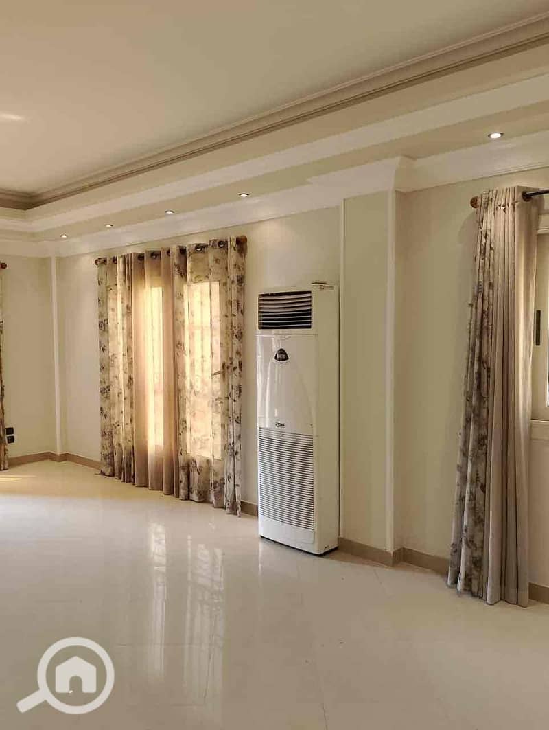 15 a2203c02-c60b-405d-8be8-222ddc62af12. jpg