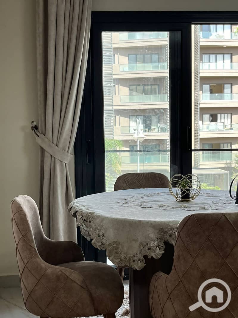 2 WhatsApp Image 2025-11-15 at 10.52. 54 AM (1). jpeg