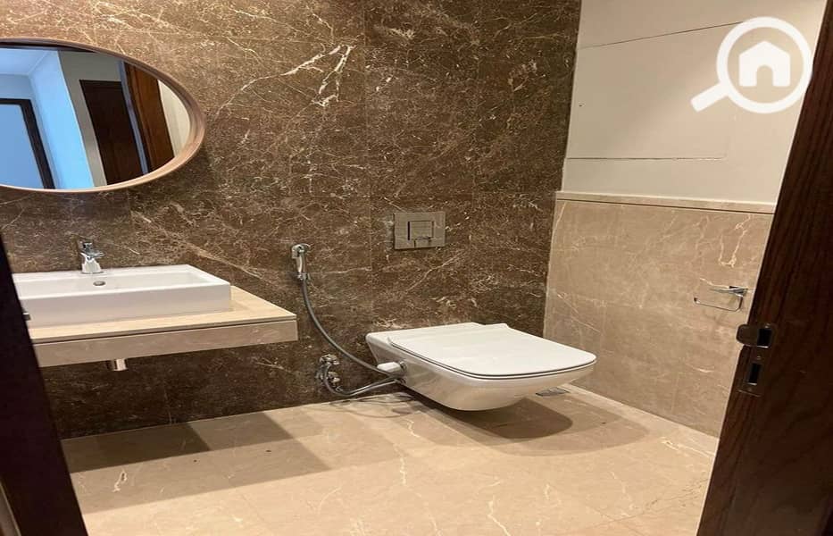 4 460402493_10227121140318558_6882703450305552042_n_1400x900. jpg