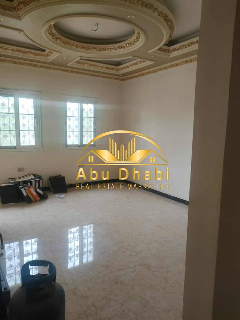 13 9283fe07-c2ec-4536-aa90-44b198370ede. jpg