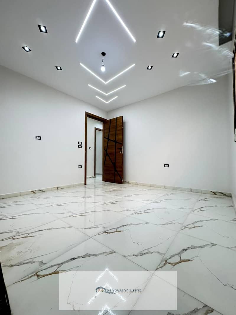 4 WhatsApp Image 2025-11-14 at 11.07. 12 AM (1). jpeg