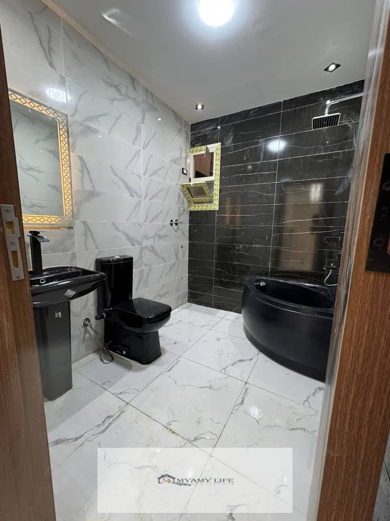 7 WhatsApp Image 2025-11-14 at 11.07. 13 AM (1). jpeg