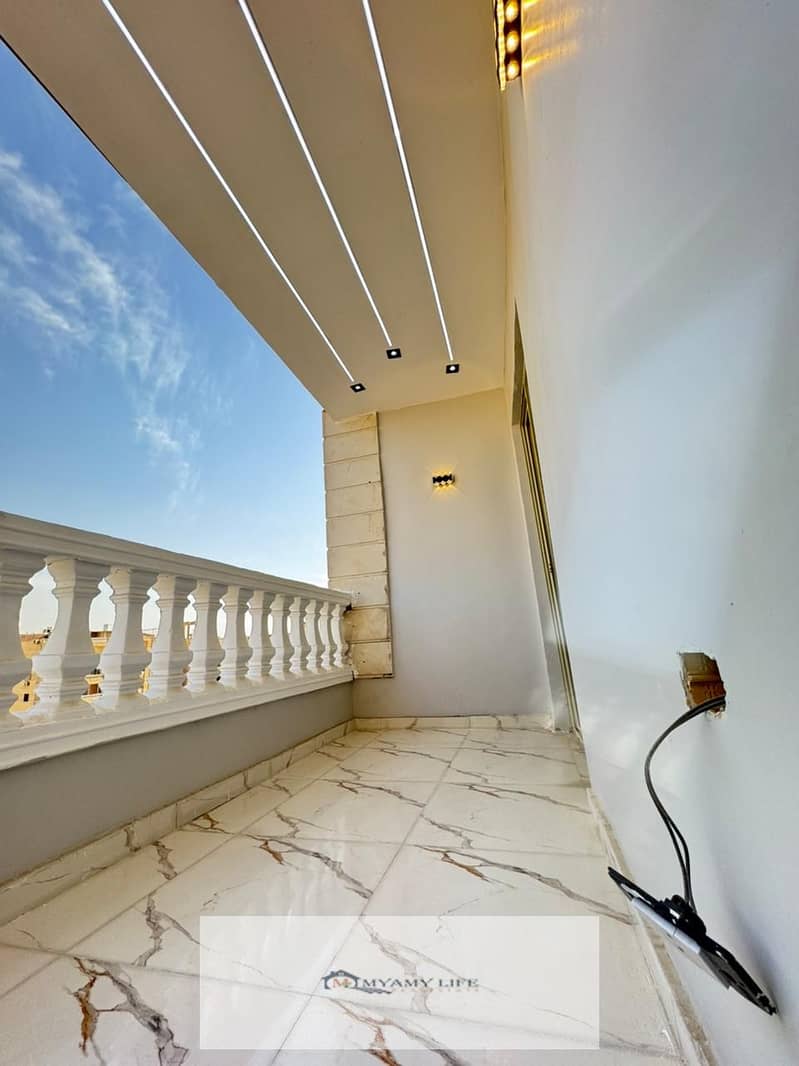 11 WhatsApp Image 2025-11-14 at 11.07. 14 AM (2). jpeg