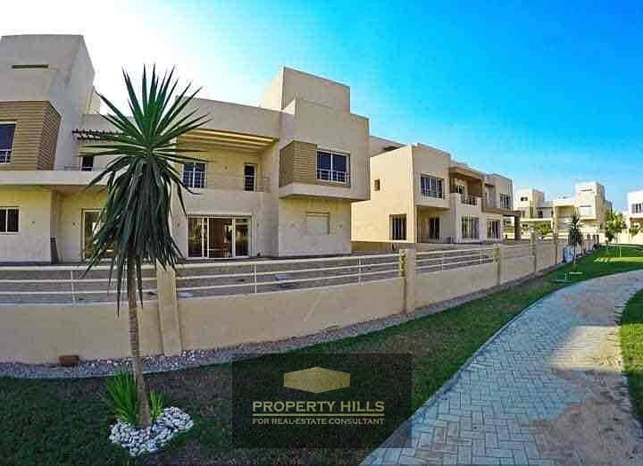 12 d62b71f4-30ca-4265-8714-8806a4c3a72b. jpg