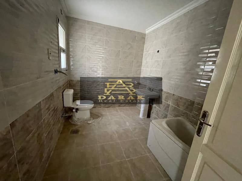 6 4b392791-e042-40c8-b399-1f71a5bf4494. jpg