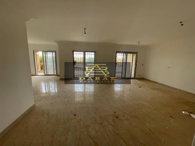 8 81f3af7f-fe33-4b99-b057-ad0dbf4ba468. jpg