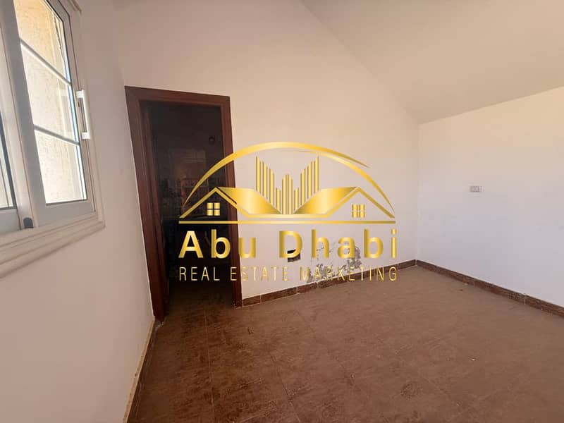 8 568055417_806007852176113_3931014414721931849_n. jpg