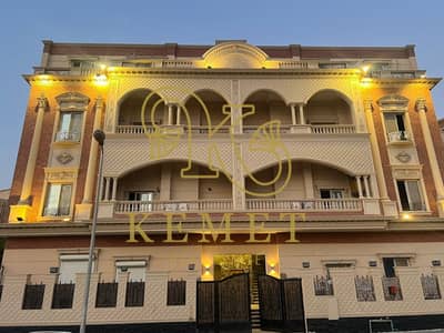 5 Bedroom Apartment for Sale in New Cairo, Cairo - WhatsApp Image 2025-11-14 at 20.36. 12_79ed60b5. jpg 5 Bedroom Apartment for Sale in New Cairo, Cairo - WhatsApp Image 2025-11-14 at 20.36. 12_79ed60b5. jpg