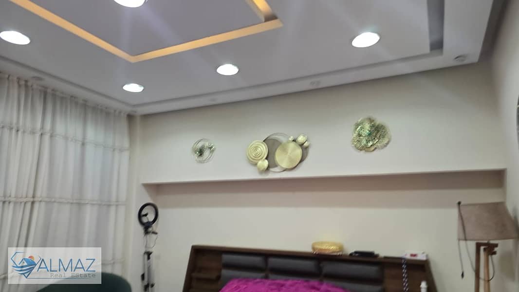 30 WhatsApp Image 2025-11-13 at 2.00. 30 PM (1). jpeg