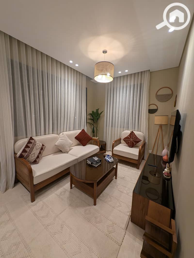 2 4f3f6367-4583-40cd-8580-6302a12ba283. jpeg