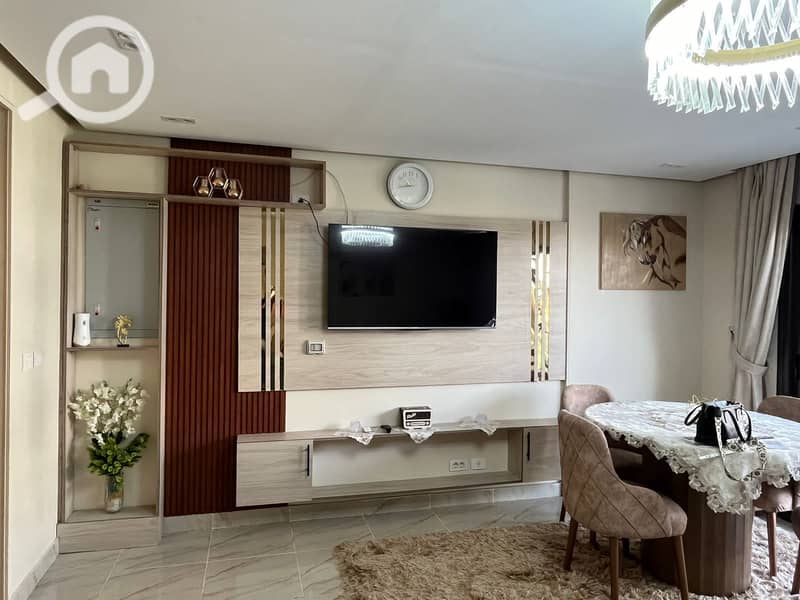 6 81e4784c-90dd-4270-ba97-28defa106b4a. jpg