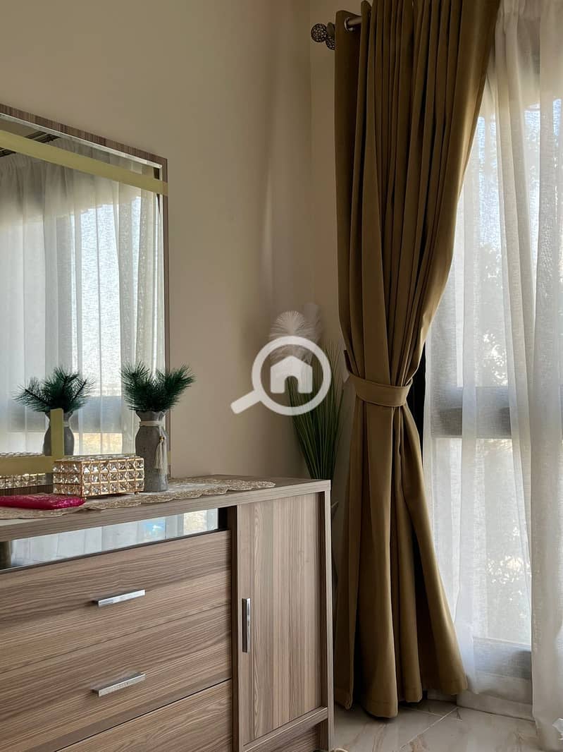 8 274be9cd-d1c7-4e52-8ca7-73b0c541ad3e. jpg