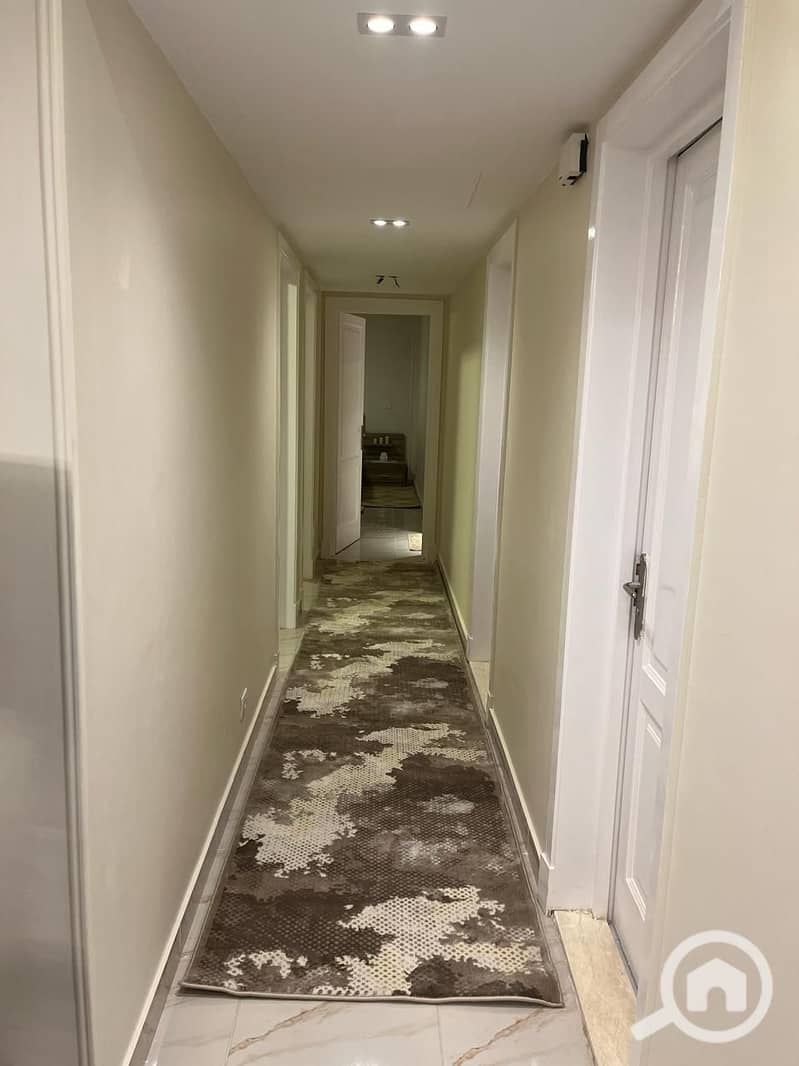 11 58567bd9-2a6c-4a3e-8244-426450b57f3c. jpg