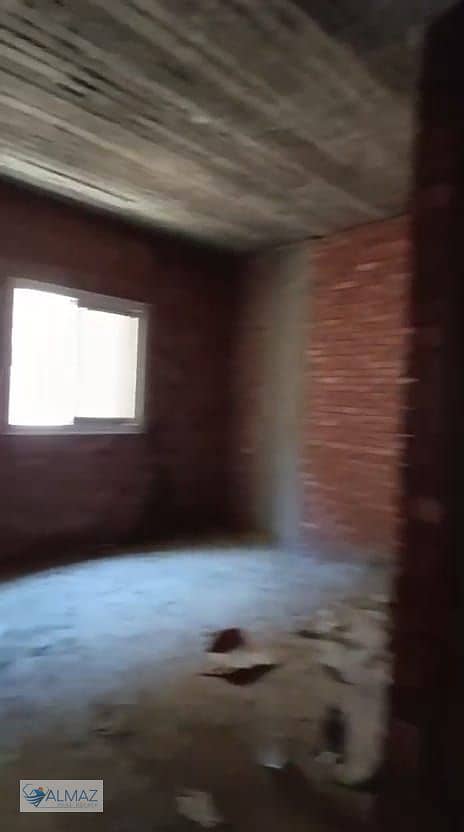 6 WhatsApp Image 2025-11-15 at 12.02. 00 PM (3). jpeg