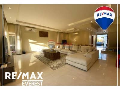 تاون هاوس 4 غرف نوم للايجار في الشيخ زايد، الجيزة - e0ee3c93-6804-4b25-820e-1a971c6b9894. jpg