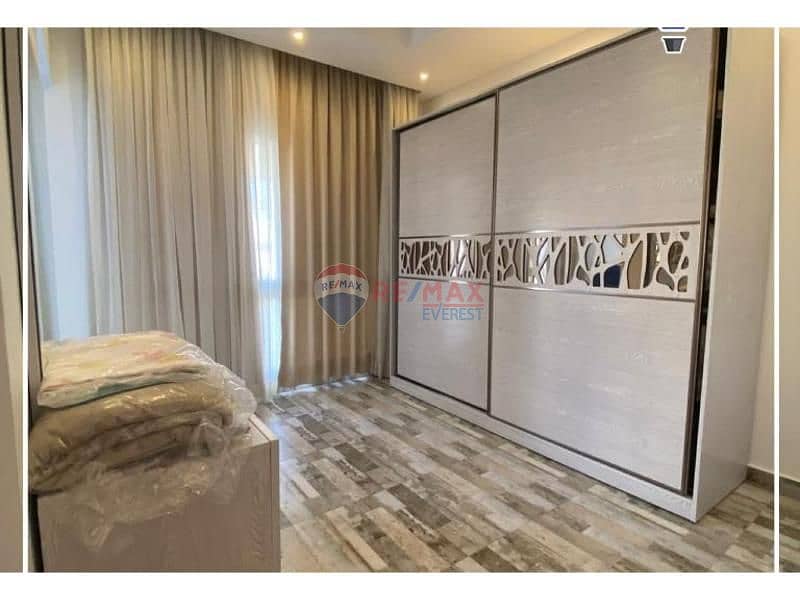 6 35078dff-268f-4bef-85bd-f2b0af969064. jpg