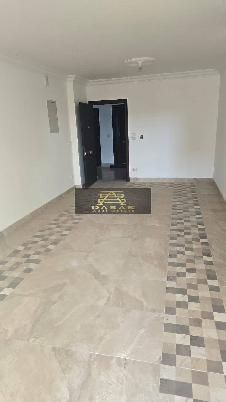 2 a0da74f4-fc0d-4c53-81a7-27aa33a0d9a8. jpg