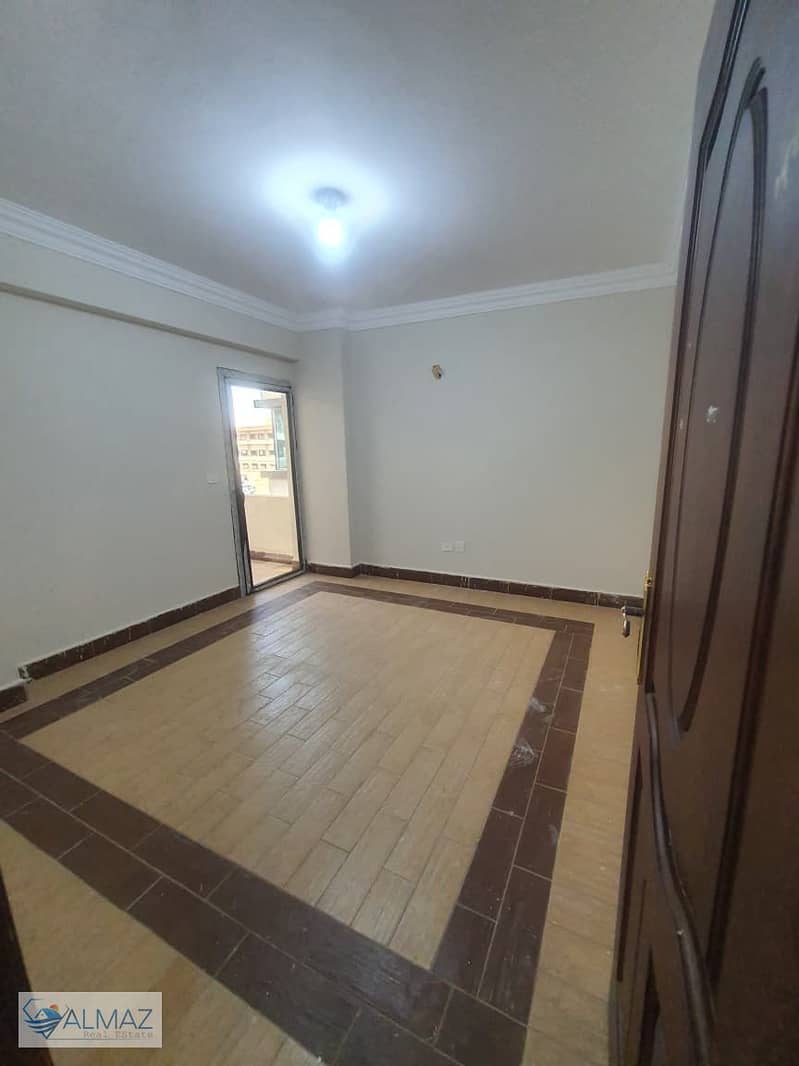 5 WhatsApp Image 2025-11-15 at 11.07. 53 AM. jpeg