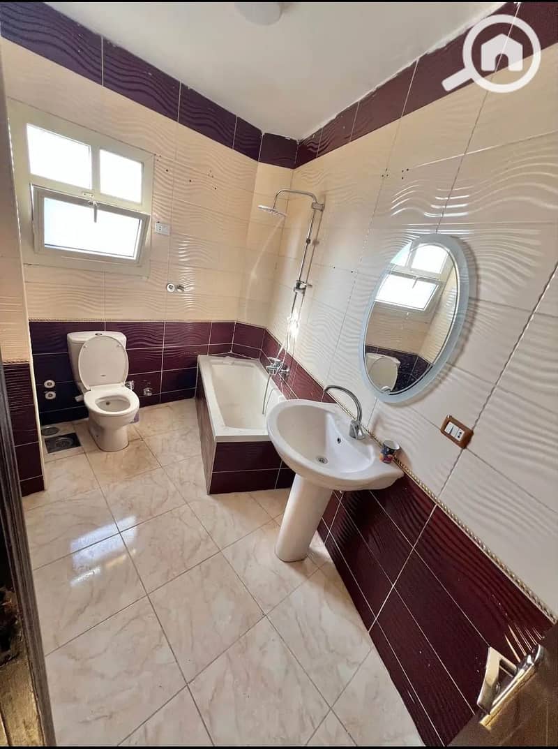 4 IMG-20251114-WA0221. jpg