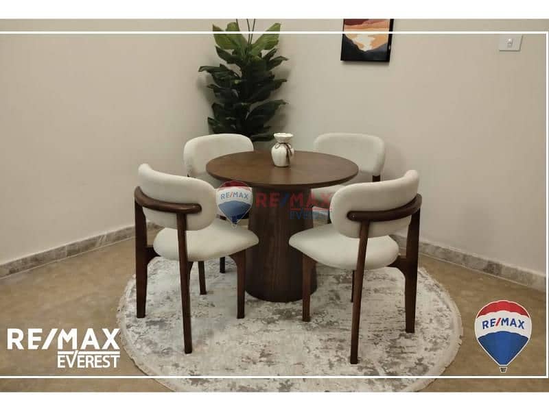 2 95409cda-749e-4fb2-aba1-40bf501bfd81. jpg