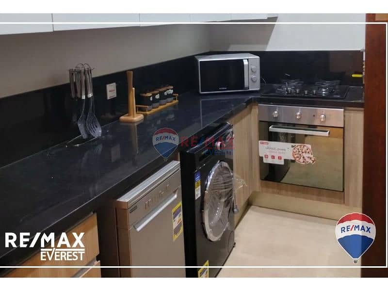 6 a1080068-4fff-4635-977c-4f23c355f124. jpg