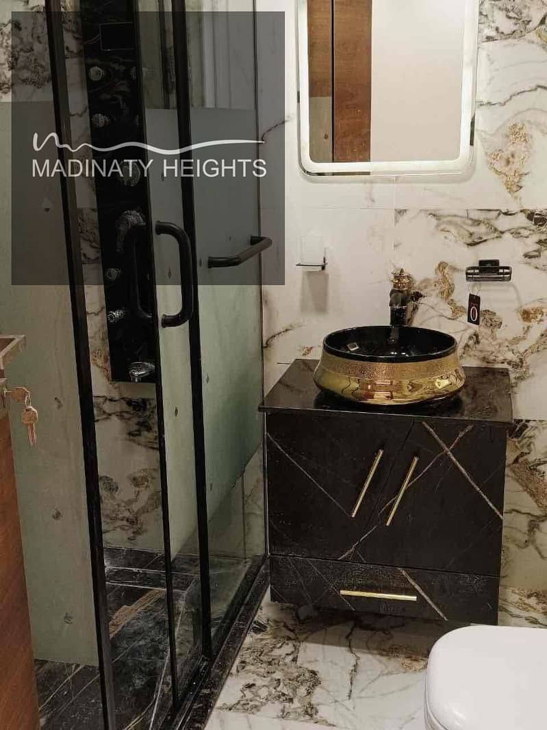 3 0cf2b073-f398-4d1b-ad13-e3340c75c71e. jpg