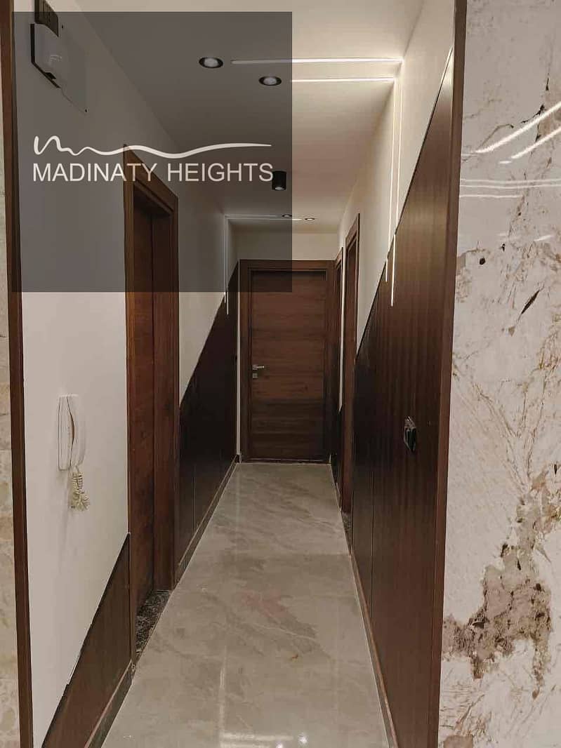 17 74d848a1-cd65-4298-baf0-7c7c6e36e287. jpg