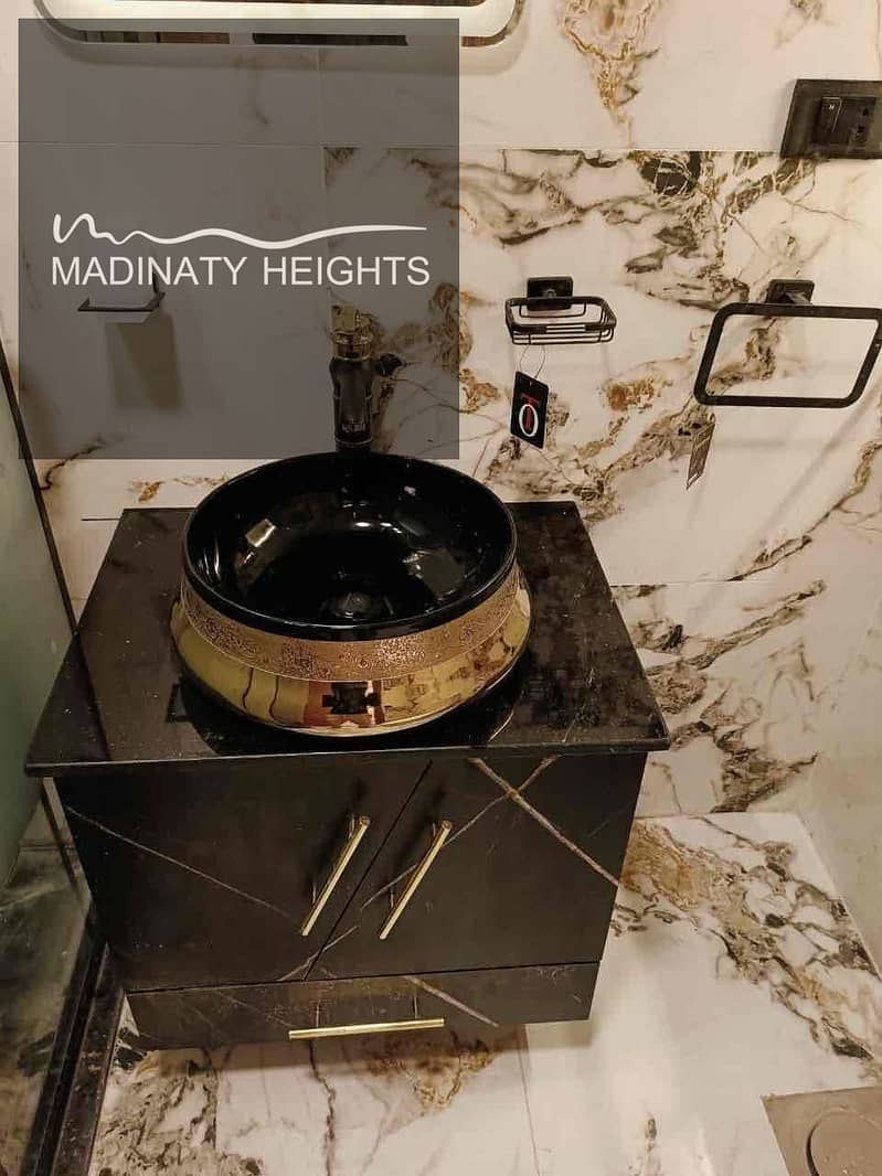 28 6ac28c43-a0b0-436e-a115-75fffbdf1c70. jpg