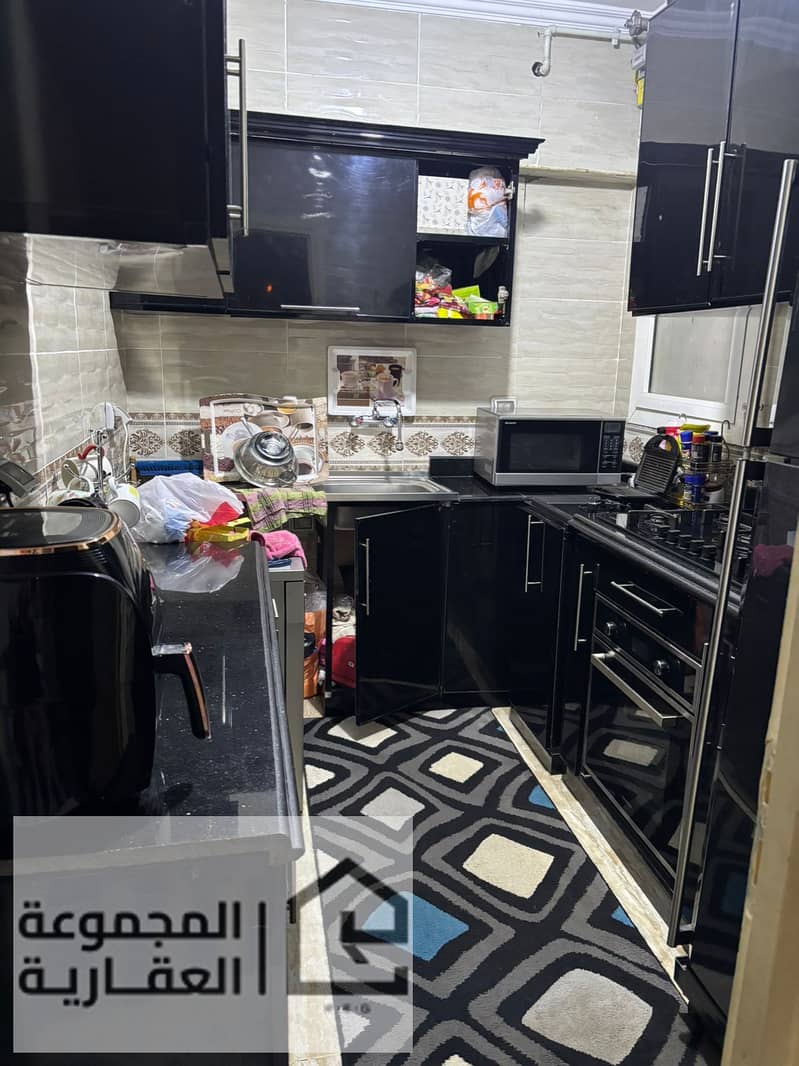 6 093b6c5a-711a-494e-8d3c-76d96b431f53. jpg