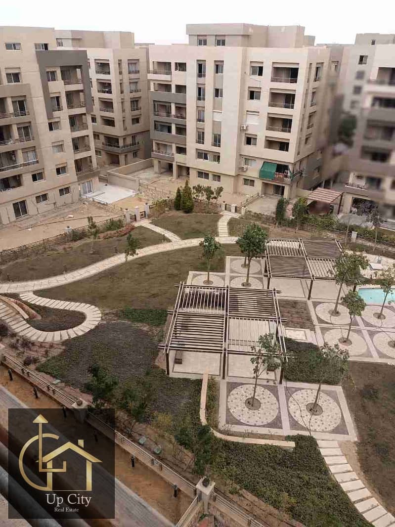 1000079032. jpg 1000079032. jpg