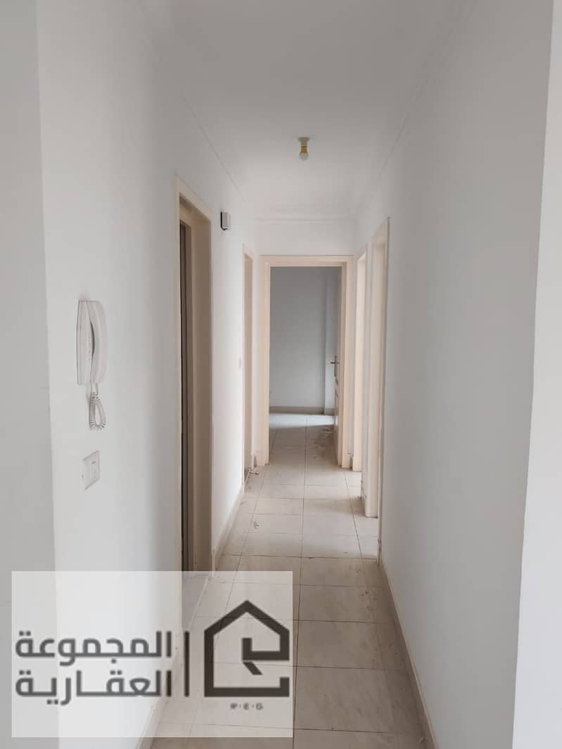 7 4c881829-b19a-4e57-b82c-3f57639bf803. jpg