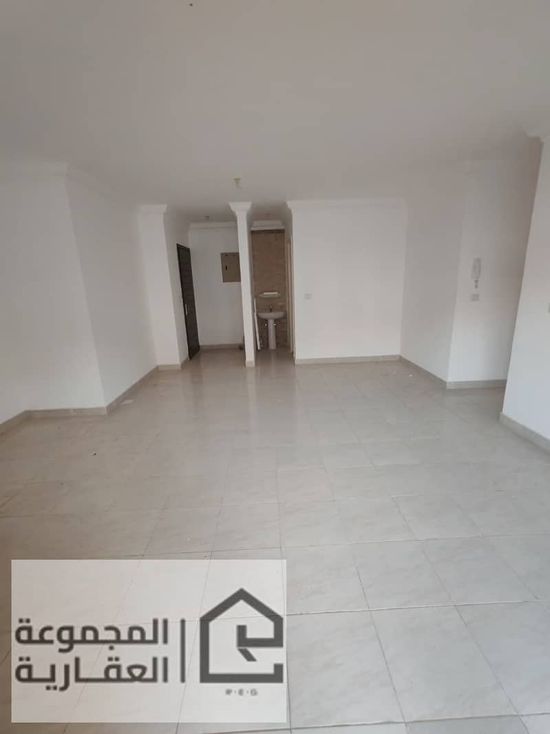 8 7d3c82e8-48b1-499a-8620-9a31798dc18c. jpg